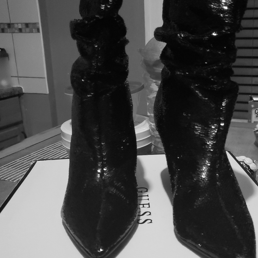 Guess Nakittan bootie